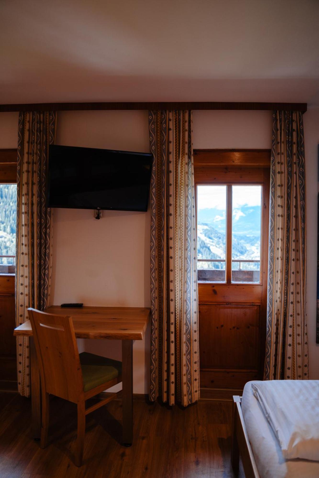Ertlschweigerhaus Pension - Appartements - Zimmer Donnersbach Ngoại thất bức ảnh